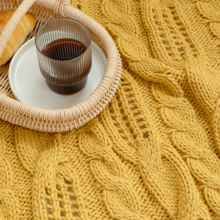Cable Knit Throw