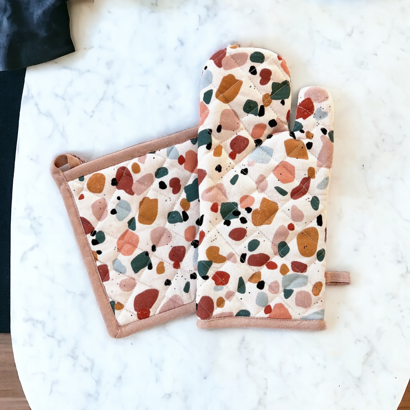 Pink Terrazzo Oven Mitt Set