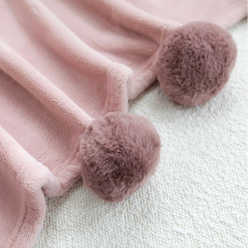 Fleece Pom Pom Throw - [Home_Williams]