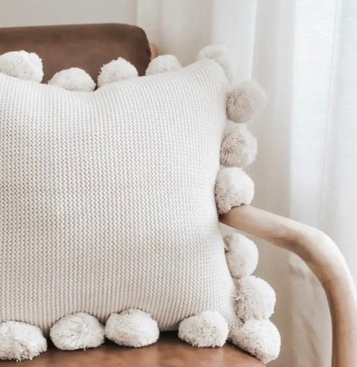 Knit Pom Pom Pillow - [Home_Williams]