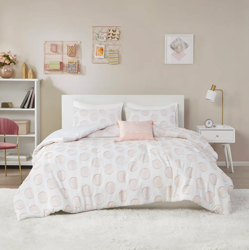 Blush Dot Comforter Set