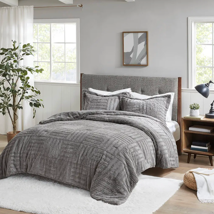 3 Piece Faux Fur Check Comforter Set