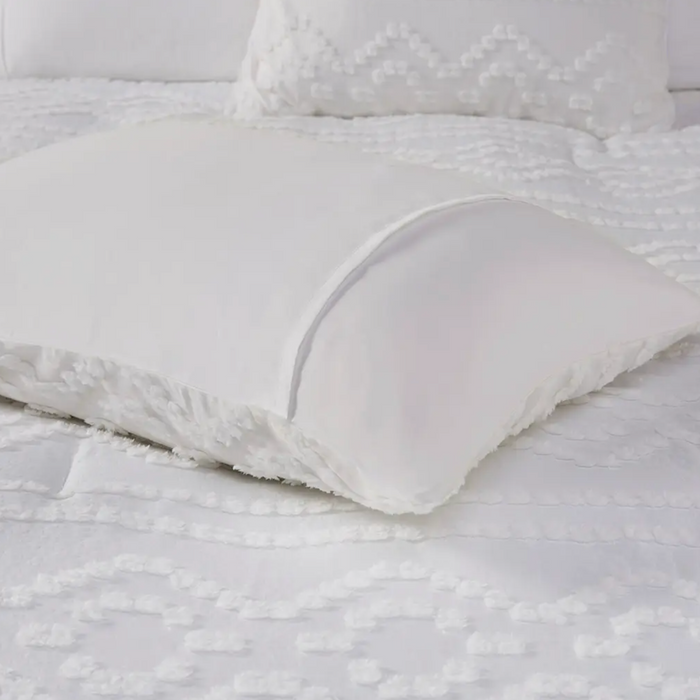 Clipped Jacquard Comforter Set