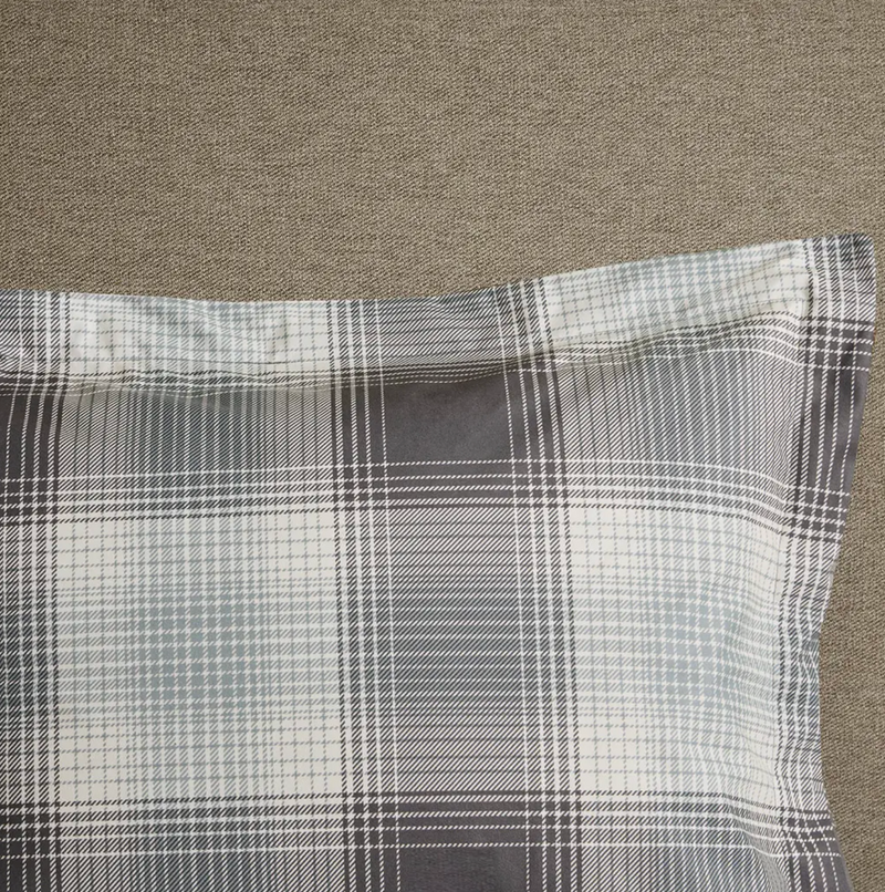 Plaid Comforter Set